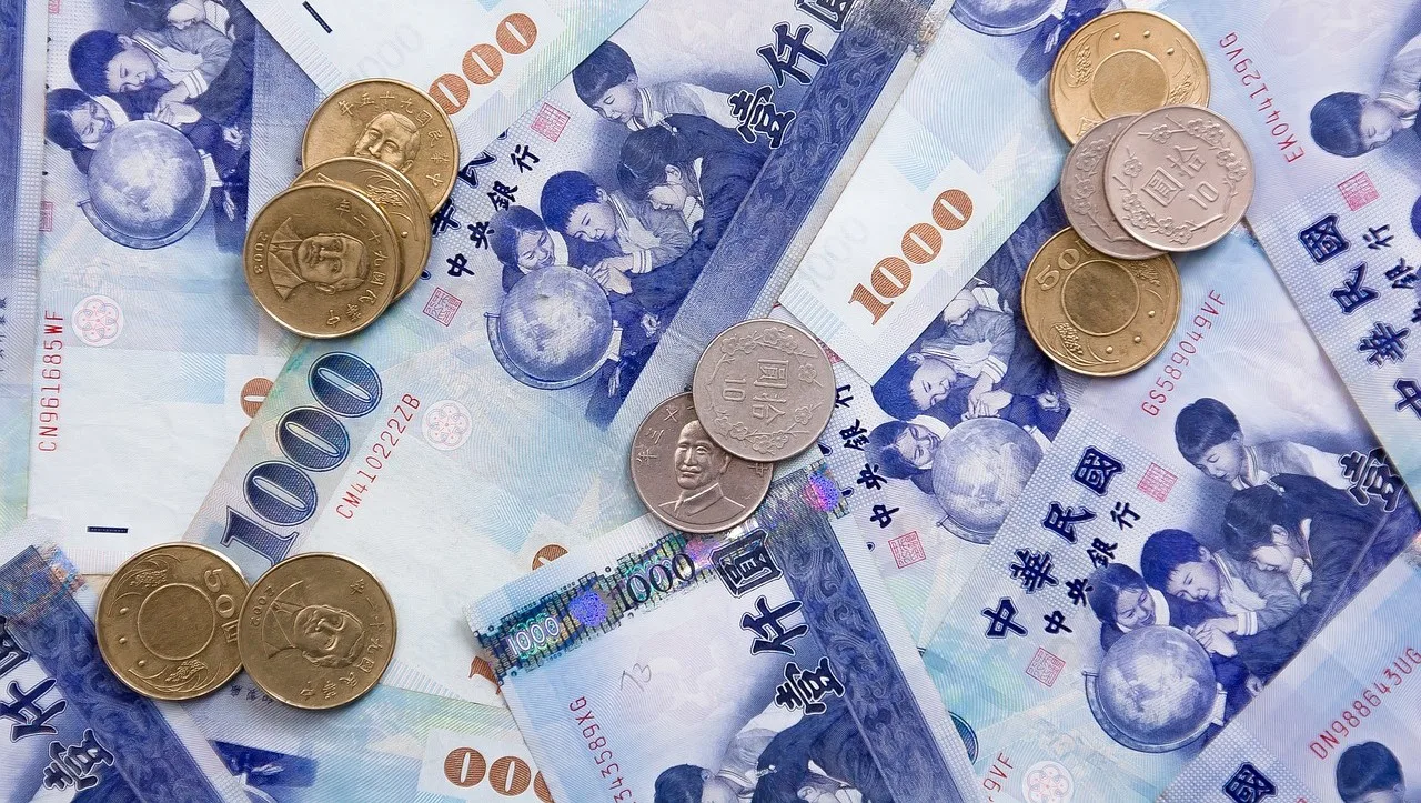 Taiwanese Dollar: Its Strength Shakes Up the Island's Businesses